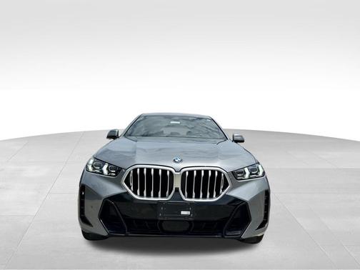 2025 BMW X6 xDrive40i