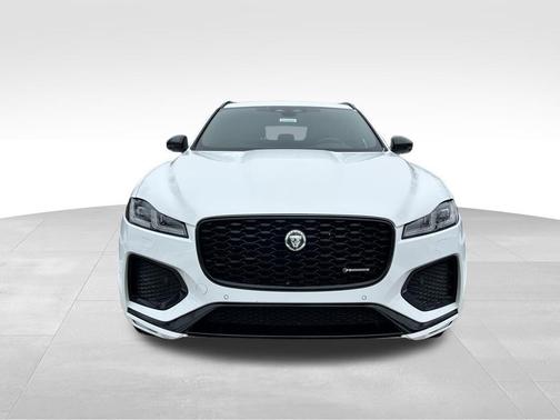 2024 Jaguar F-PACE P250 R-Dynamic S