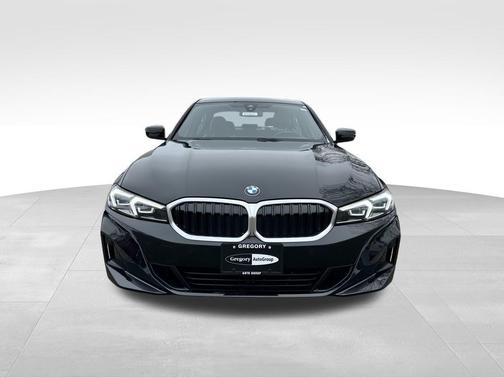 2025 BMW 330 i xDrive