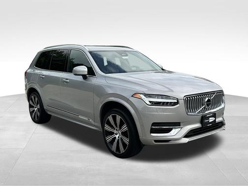 Silver 2023 Volvo XC90 Recharge Plug-In Hybrid T8 Plus Bright Theme 7 Passenger