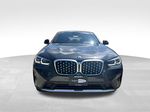 2024 BMW X4 xDrive30i