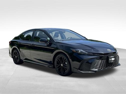 Midnight Black Metallic 2025 Toyota Camry SE