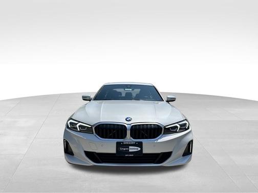 2024 BMW 330 i xDrive