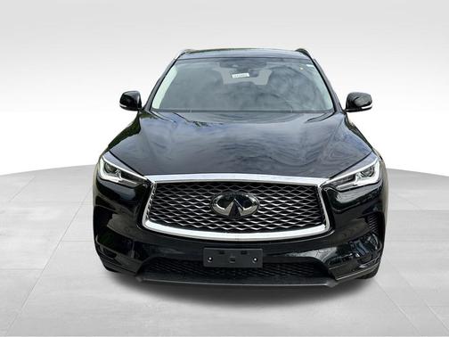Black Obsidian 2025 INFINITI QX50 Luxe