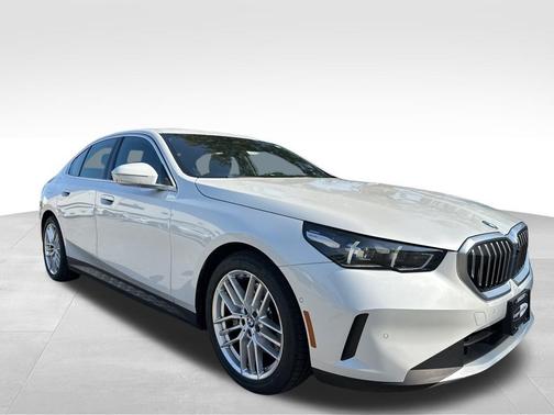 2024 BMW 530 i xDrive