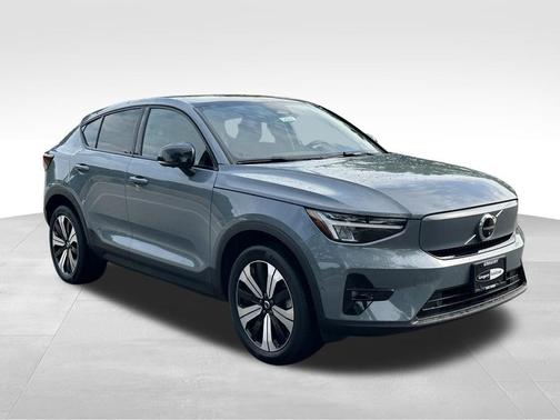 Thunder Gray Metallic 2023 Volvo C40 Recharge Pure Electric Twin Plus