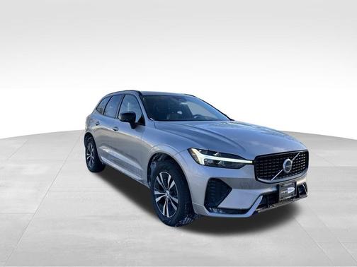 2025 Volvo XC60 B5 Core