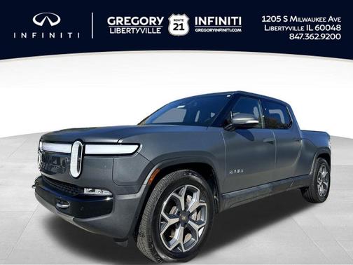 2024 Rivian R1T Adventure Package