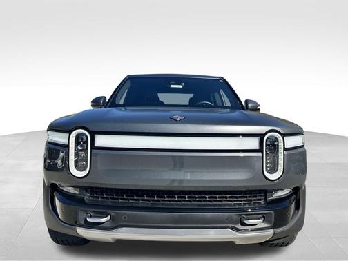 2024 Rivian R1T Adventure Package