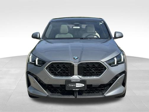 Skyscraper Gray Metallic 2026 BMW X2 xDrive28i