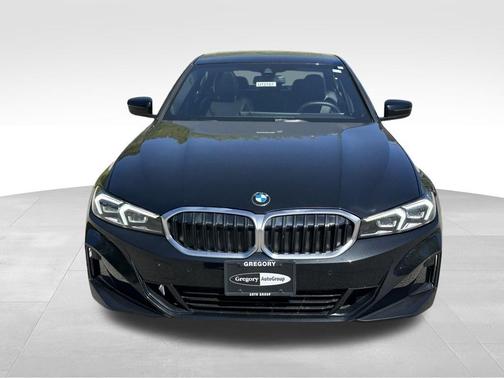 Black Sapphire Metallic 2025 BMW 330 i xDrive