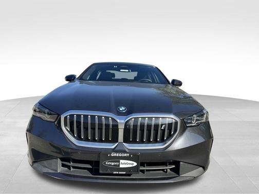 2024 BMW i5 eDrive40