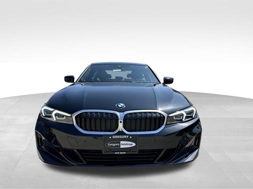 2025 BMW 330 i xDrive