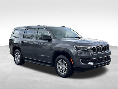 Metallic 2024 Jeep Wagoneer Base