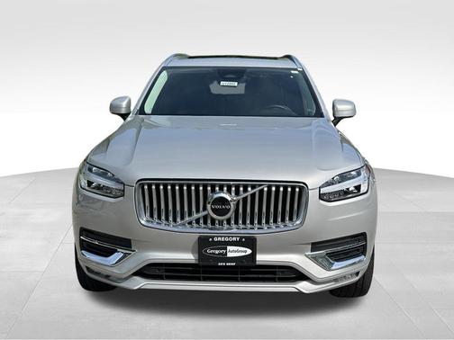 Silver 2025 Volvo XC90 B5 Core