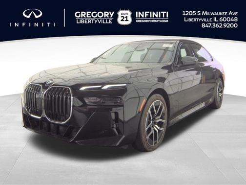 2025 BMW 740 i xDrive