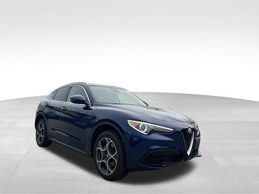 2018 Alfa Romeo Stelvio Base