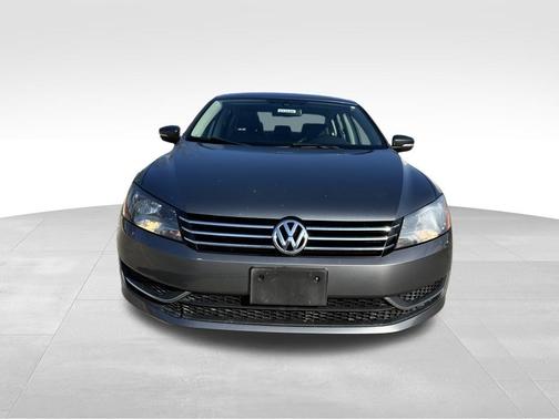 2013 Volkswagen Passat 2.5 SE