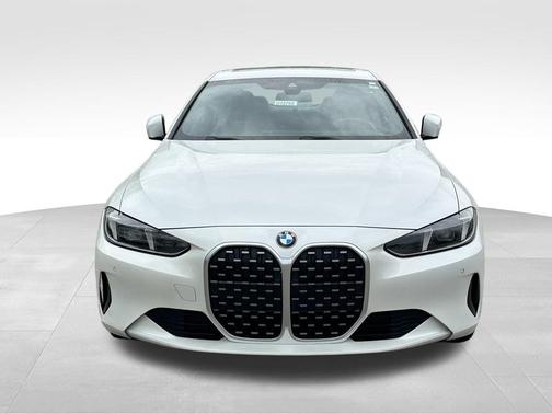 Mineral White Metallic 2025 BMW 430 i xDrive