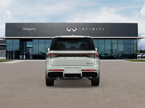 2026 INFINITI QX80 SPORT