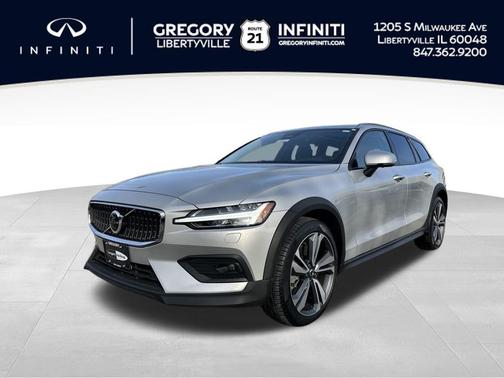 2025 Volvo V60 Cross Country B5 Plus
