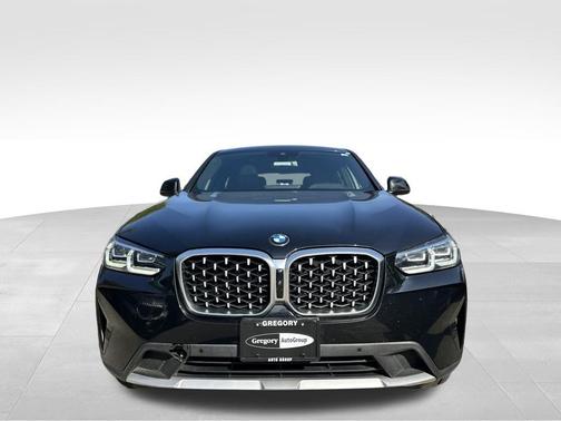 2024 BMW X4 xDrive30i