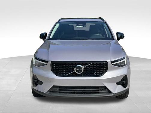 Silver 2026 Volvo XC40 B5 Plus