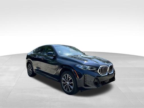 2025 BMW X6 xDrive40i