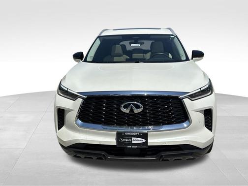 Majestic White 2023 INFINITI QX60 Luxe