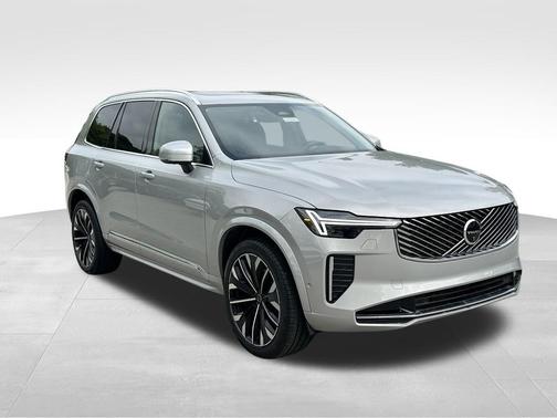 Silver 2025 Volvo XC90 B6 Plus 7-Seater