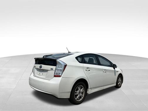 2010 Toyota Prius I