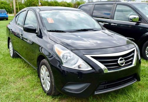 2018 Nissan Versa 1.6 S+