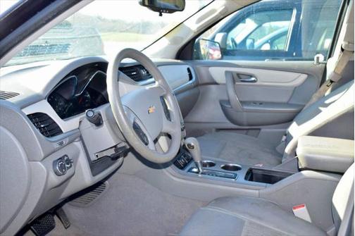 2016 Chevrolet Traverse LS