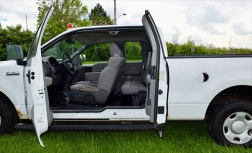 2005 Ford F-150 XL