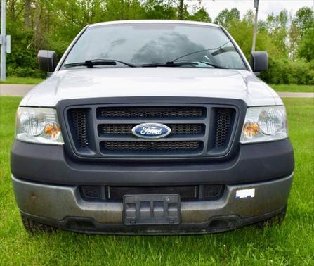 2005 Ford F-150 XL