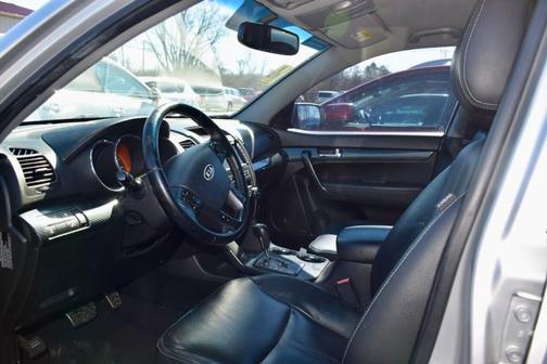 2011 Kia Sorento SX