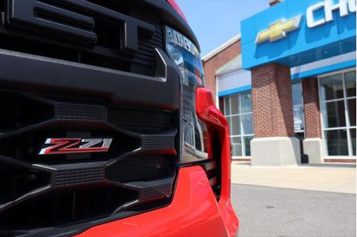 2022 Chevrolet Silverado 1500 Custom Trail Boss