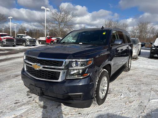 2017 Chevrolet Suburban LS