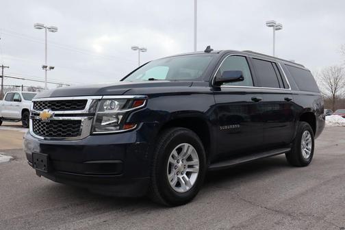2017 Chevrolet Suburban LS