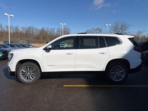 2025 GMC Acadia Denali