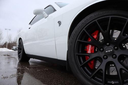 2016 Dodge Challenger SRT Hellcat