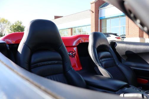 2000 Chevrolet Corvette Base