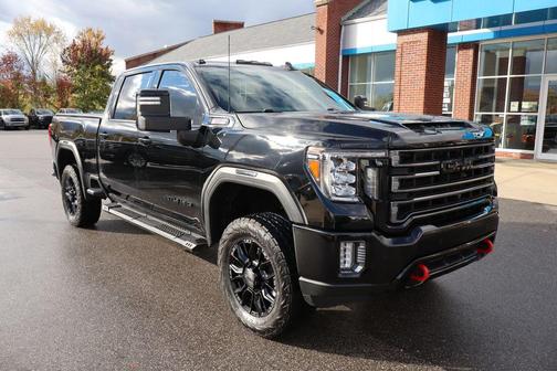 2022 GMC Sierra 2500 AT4