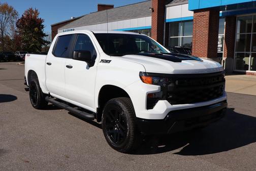 2025 Chevrolet Silverado 1500 Custom Trail Boss