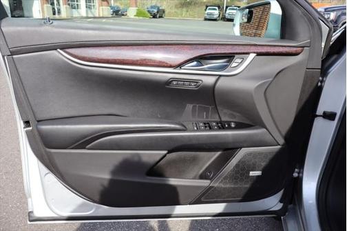 2014 Cadillac XTS Luxury