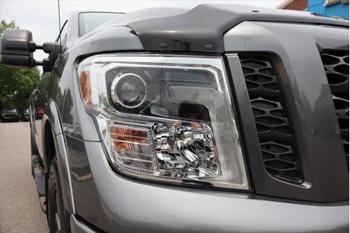 2018 Nissan Titan PRO-4X