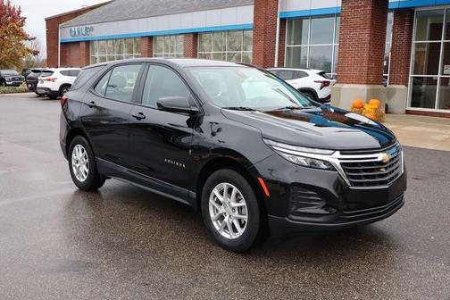 2023 Chevrolet Equinox LS