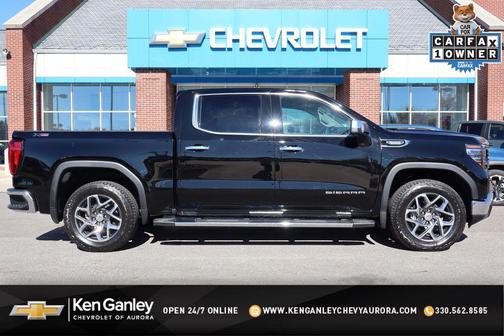 2025 GMC Sierra 1500 SLT