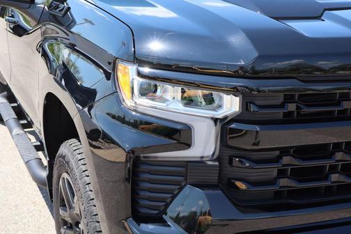 Black 2024 Chevrolet Silverado 1500 LT Trail Boss
