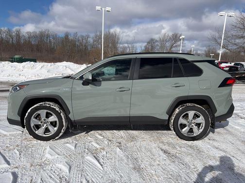 2021 Toyota RAV4 Hybrid XLE Premium